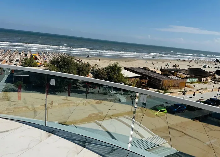 White Titanic 5 Stele Hotel Năvodari