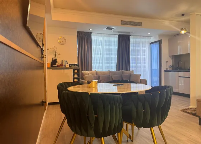 White Titanic 5 Stele 5* Năvodari