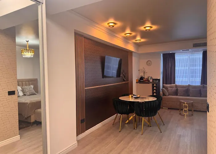 White Titanic 5 Stele Hotel 5*